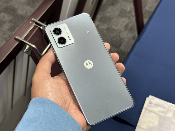 Motorola launched Two New Variants Moto G53j and G53y - Hindi House